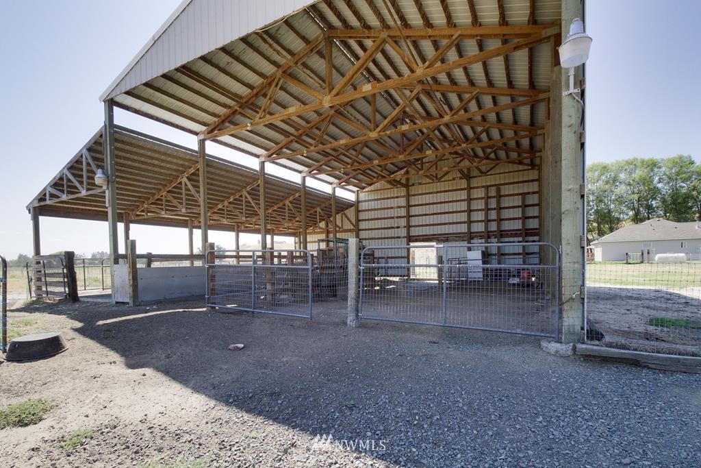 2010 Stovall Road Walla Walla, WA 99362 - Photo 8 of 40 Gallery Image 8