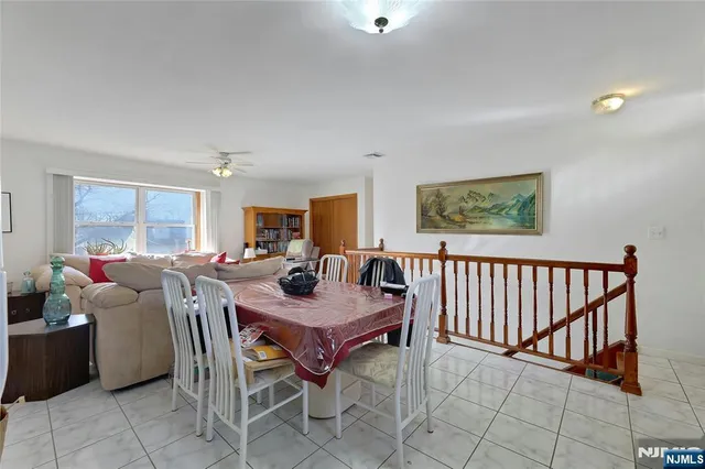 $999,999 | 4 Highfield Court, Wayne, NJ 07470