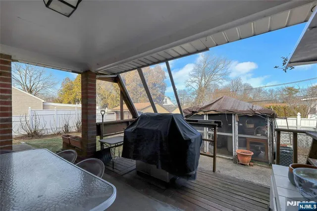 $999,999 | 4 Highfield Court, Wayne, NJ 07470