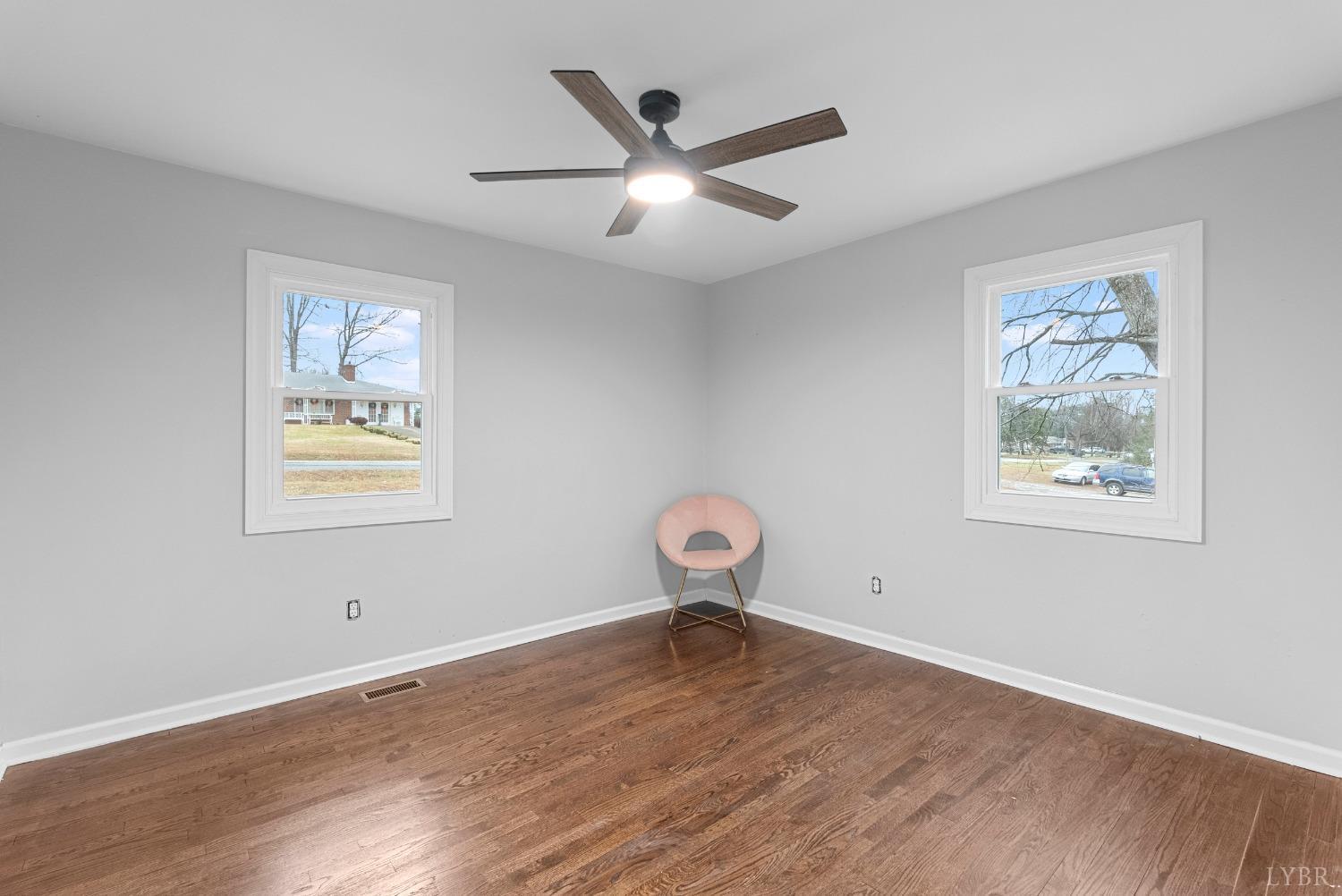 245 Hunter Road Brookneal, VA 24528 - Photo 20 of 26 Gallery Image 20
