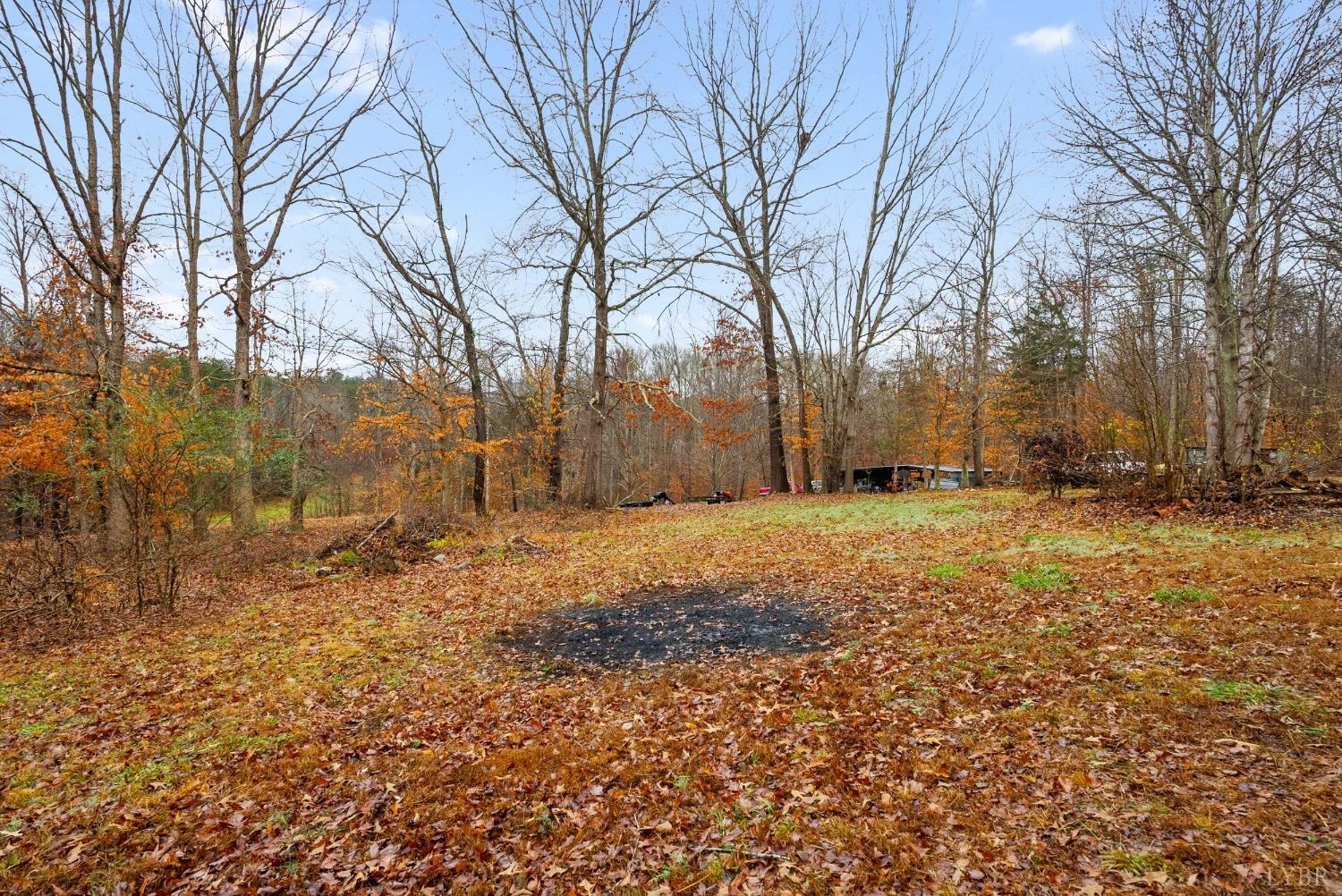 245 Hunter Road Brookneal, VA 24528 - Photo 25 of 26 Gallery Image 25