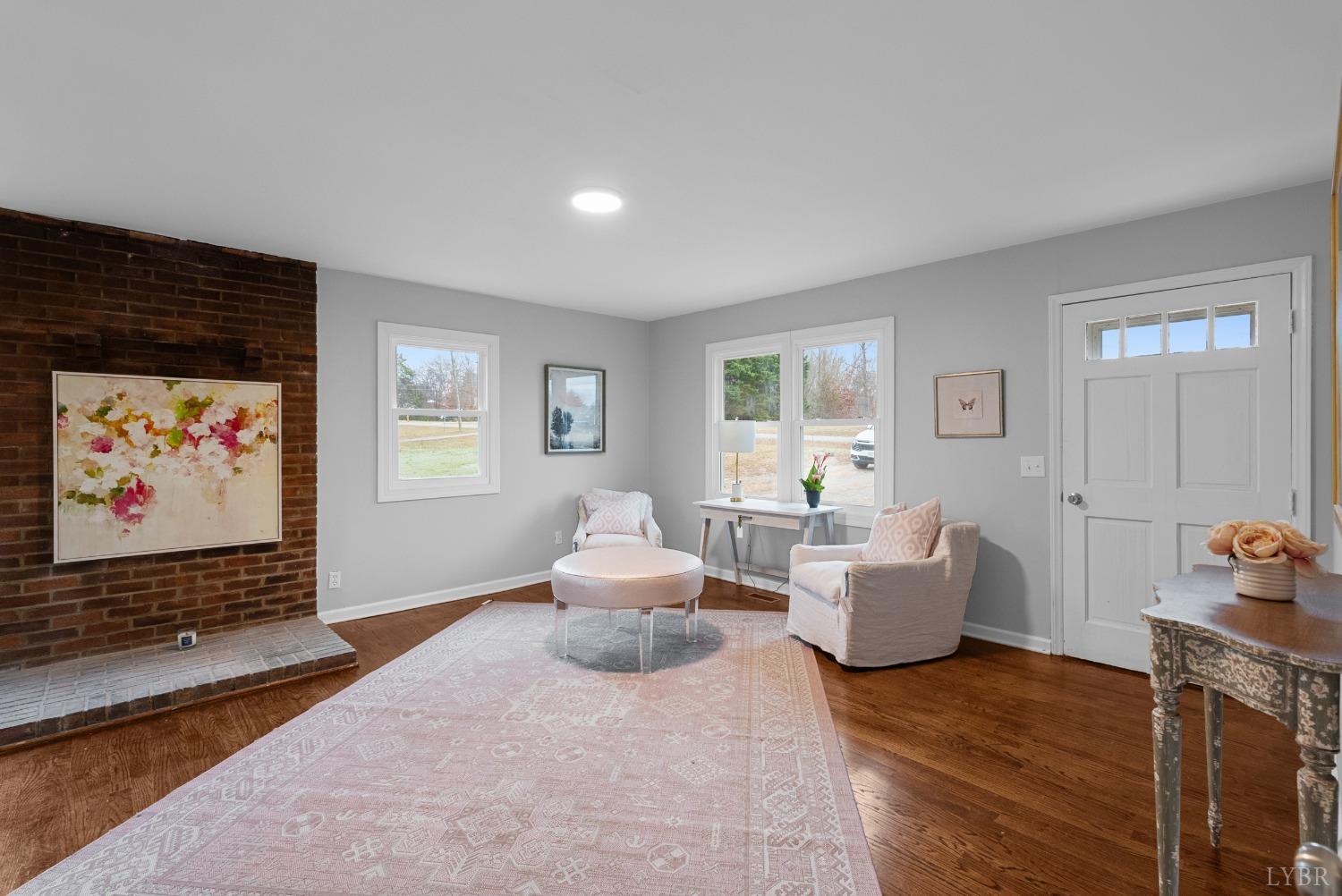 245 Hunter Road Brookneal, VA 24528 - Photo 8 of 26 Gallery Image 8