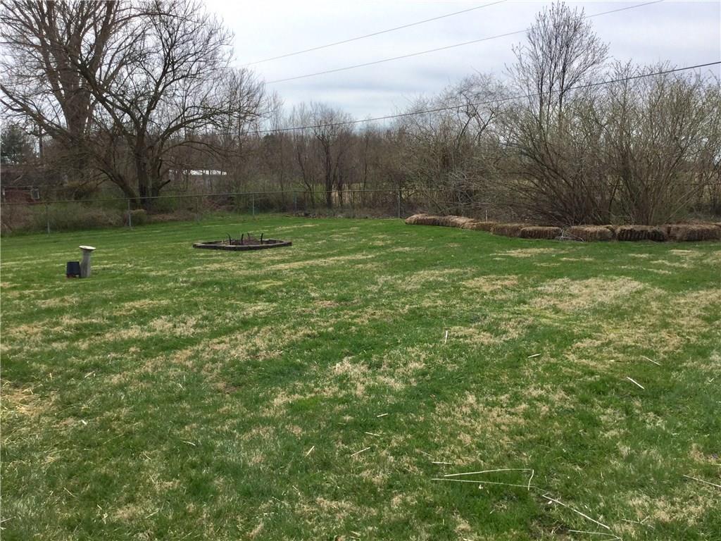 11185 North Division Road Fountaintown, IN 46130 - Photo 5 of 22