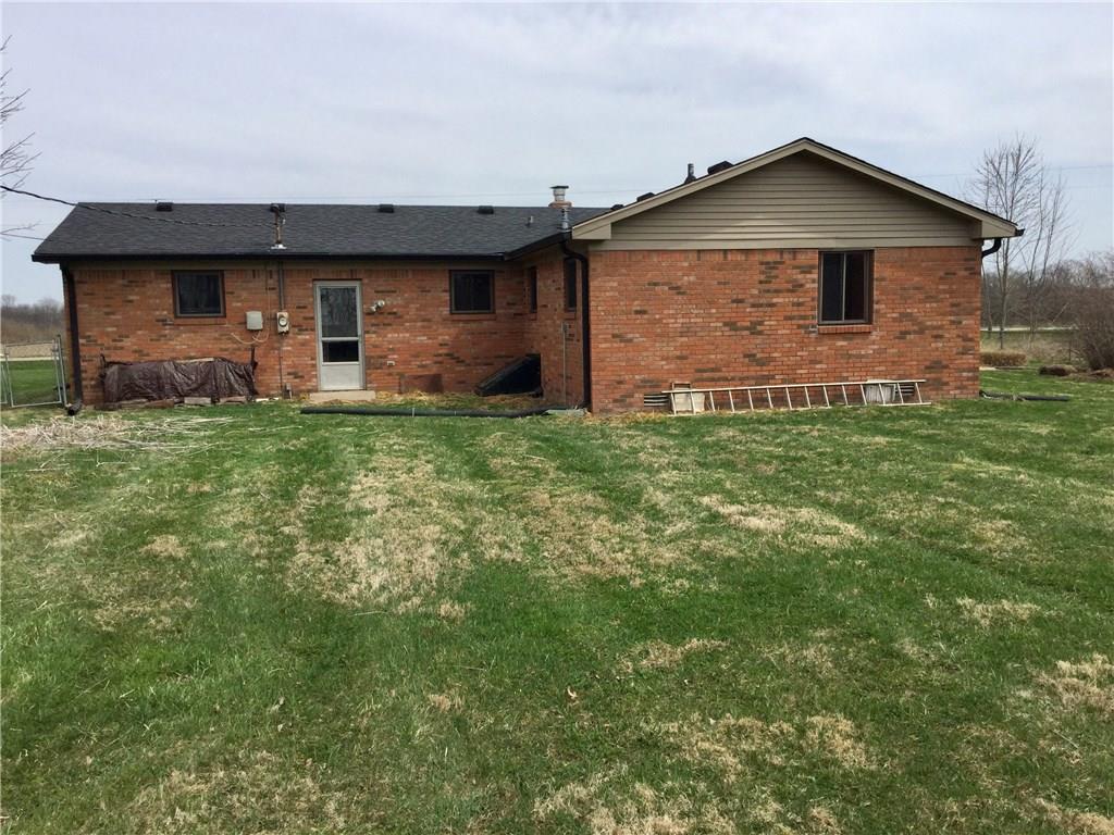 11185 North Division Road Fountaintown, IN 46130 - Photo 7 of 22