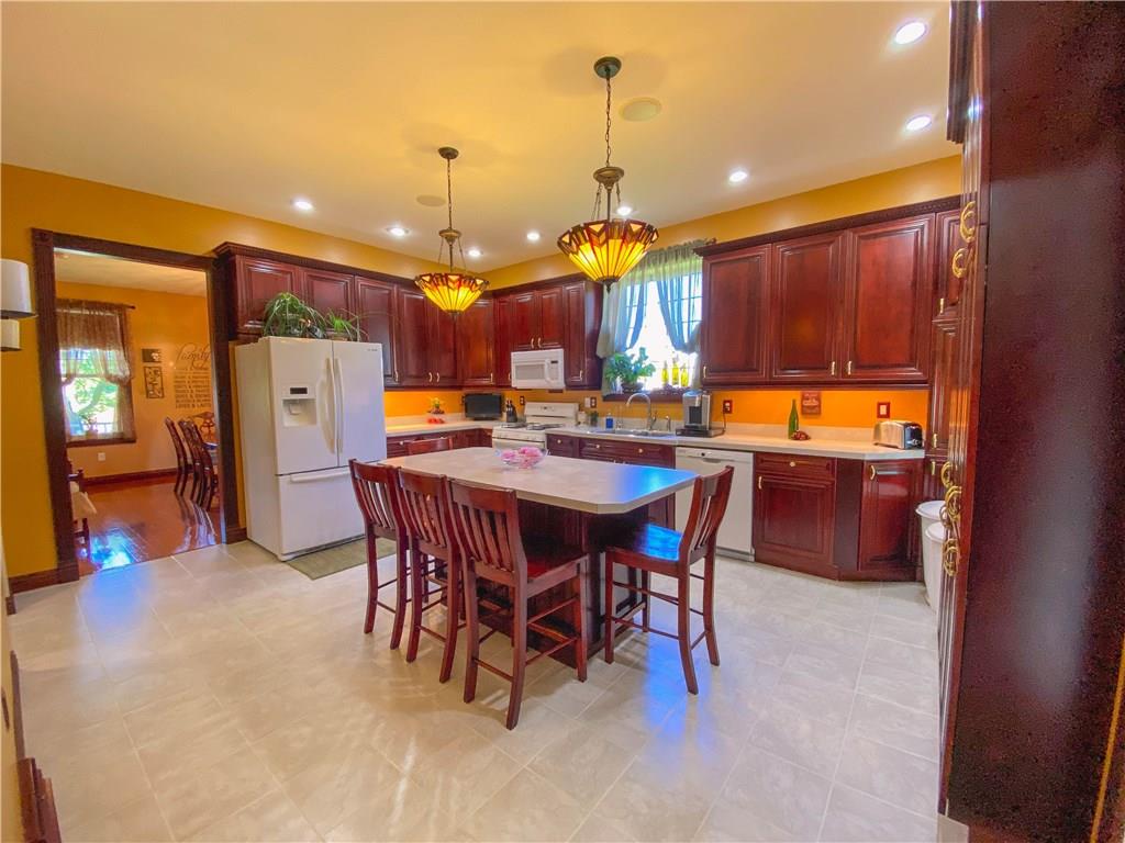 5111 Rochester Road New Brighton, PA 15066 - Photo 4 of 25