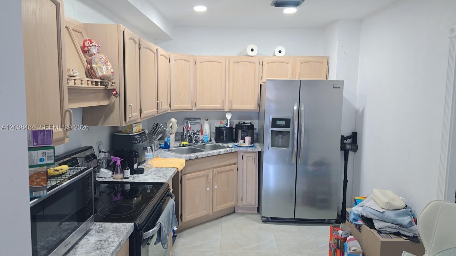13220 Southwest 66th Street, Unit A Miami, FL 33183 - Photo 10 of 19