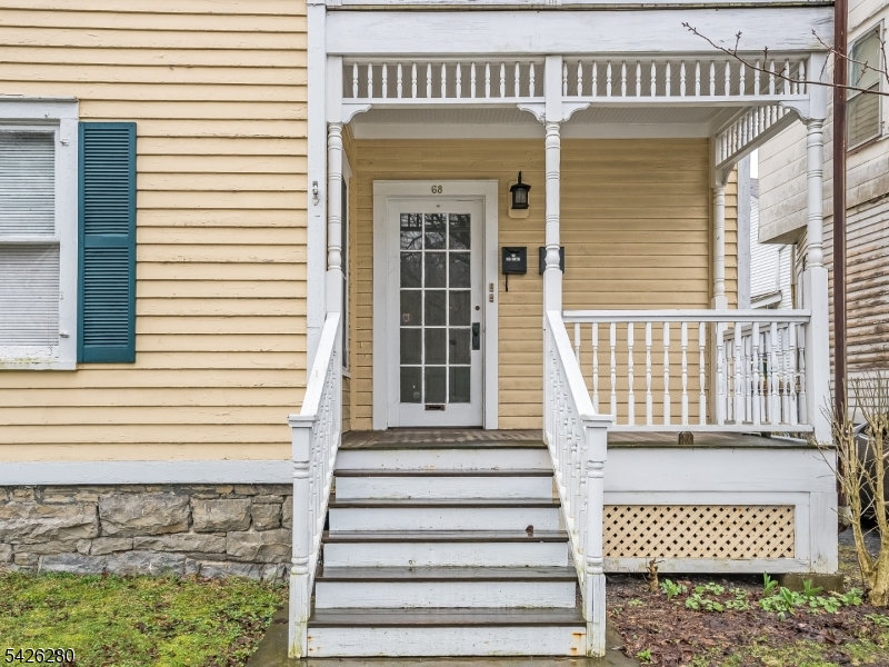 68 High Street Newton, NJ 07860 - Photo 4 of 31 a front view of a house with a window