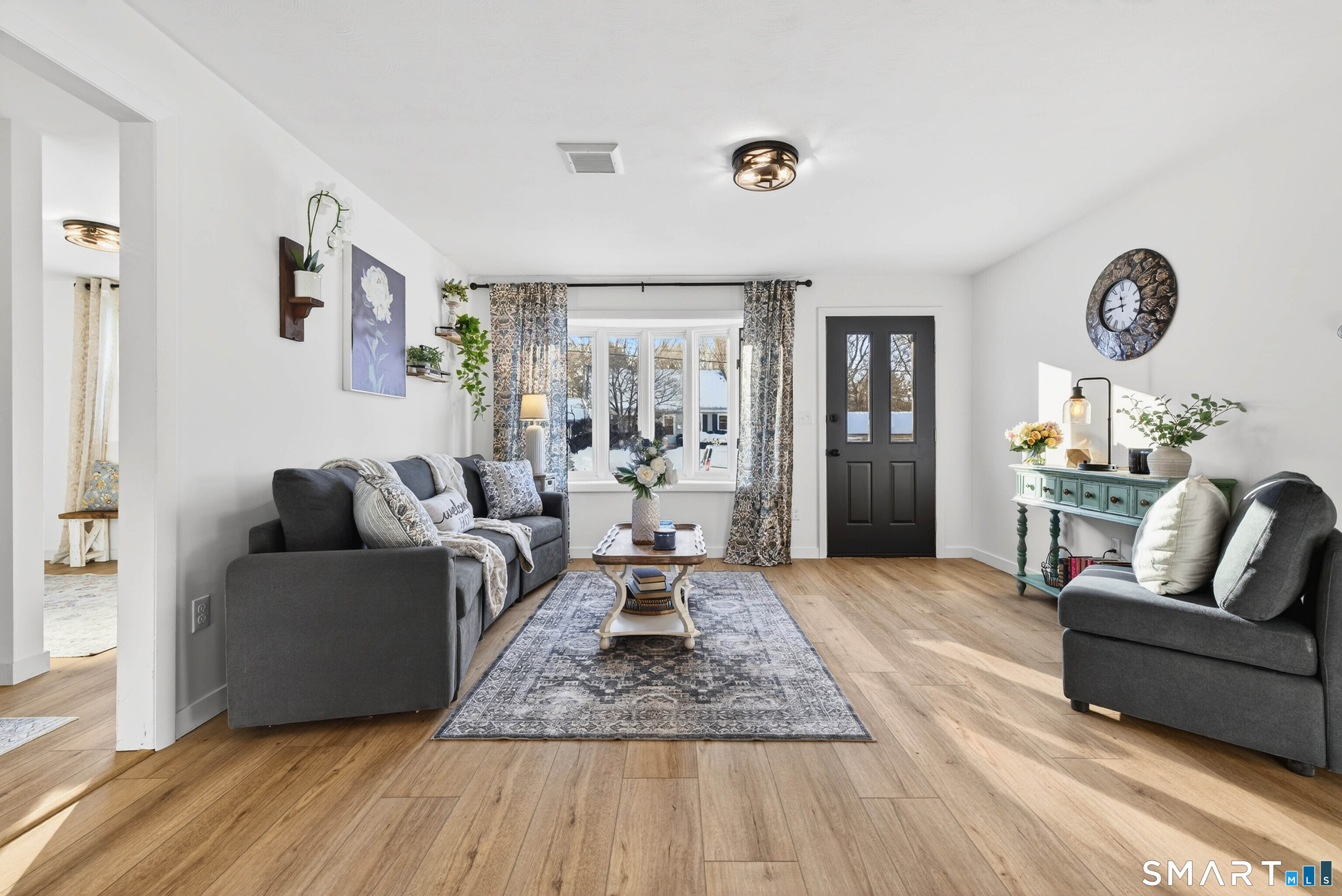 168 Park Avenue Colchester, CT 06415 - Photo 5 of 40 a living room with furniture and a wooden floor