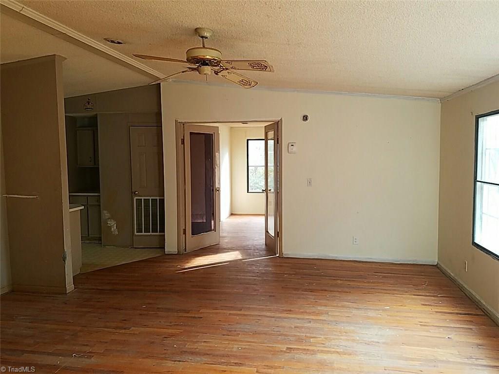 1224 Dobbins Mill Road Elkin, NC 28621 - Photo 5 of 7 Gallery Image 5