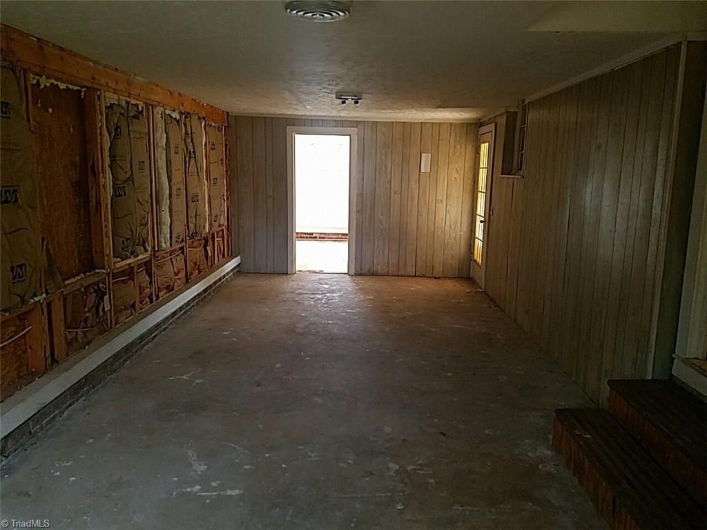 1224 Dobbins Mill Road Elkin, NC 28621 - Photo 7 of 7 Gallery Image 7