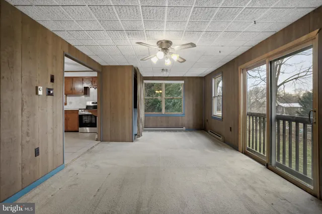 $439,900 | 9714 Crystal Falls Drive, Hagerstown, MD 21740