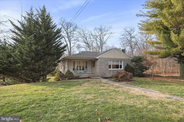 $439,900 | 9714 Crystal Falls Drive, Hagerstown, MD 21740