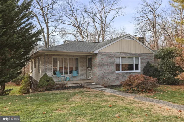 $439,900 | 9714 Crystal Falls Drive, Hagerstown, MD 21740