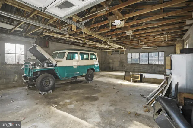 $439,900 | 9714 Crystal Falls Drive, Hagerstown, MD 21740