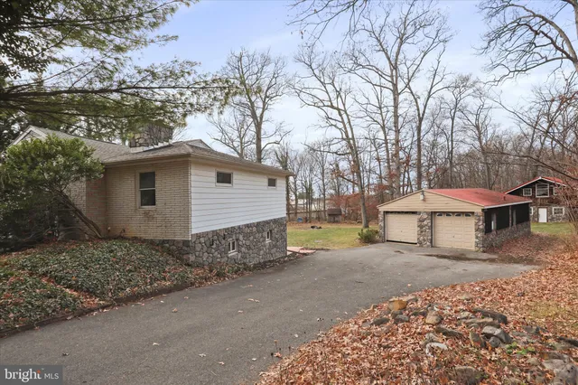 $439,900 | 9714 Crystal Falls Drive, Hagerstown, MD 21740