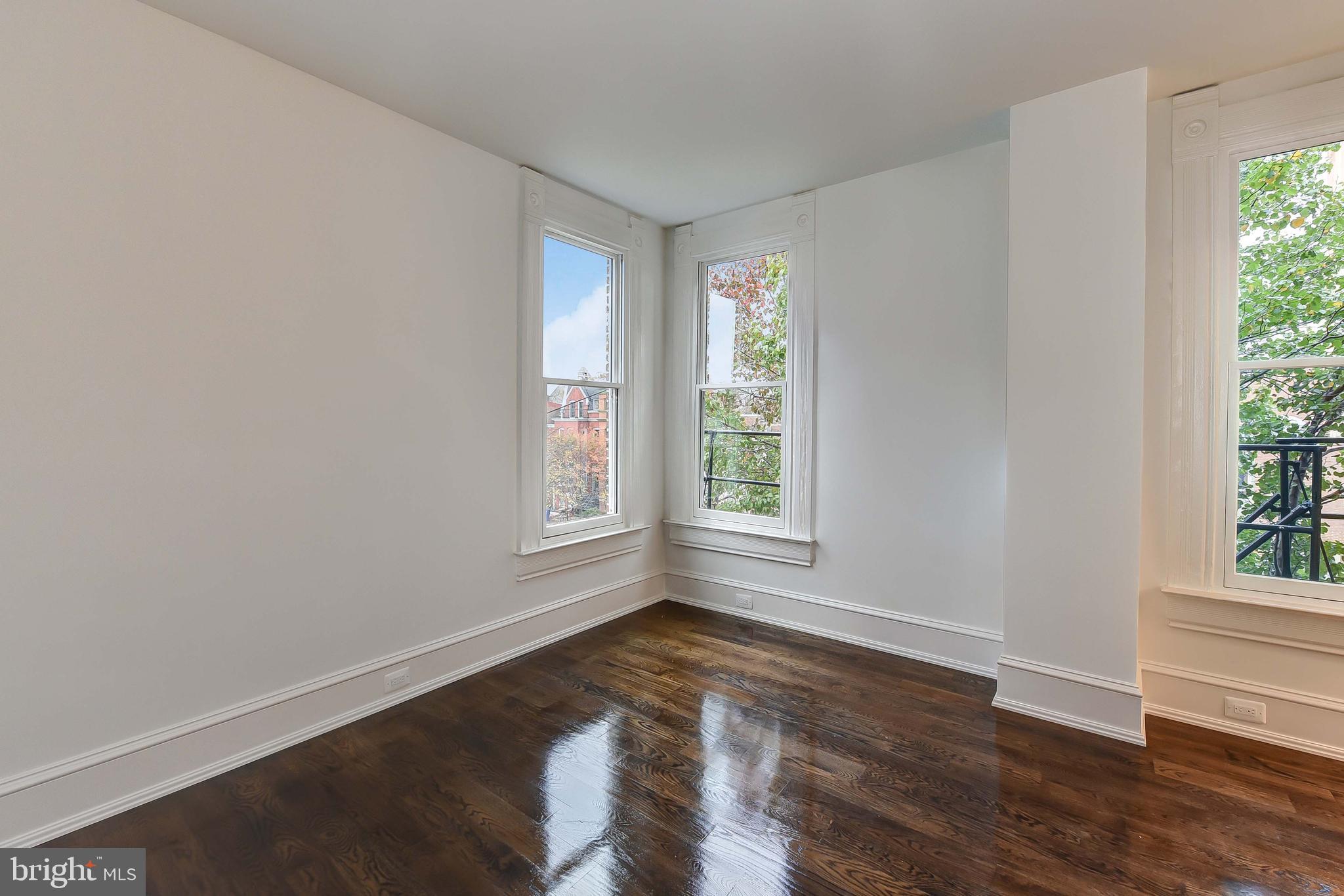 501 Seward Square Southeast, Unit 6 Washington, DC 20003 - Photo 11 of 32