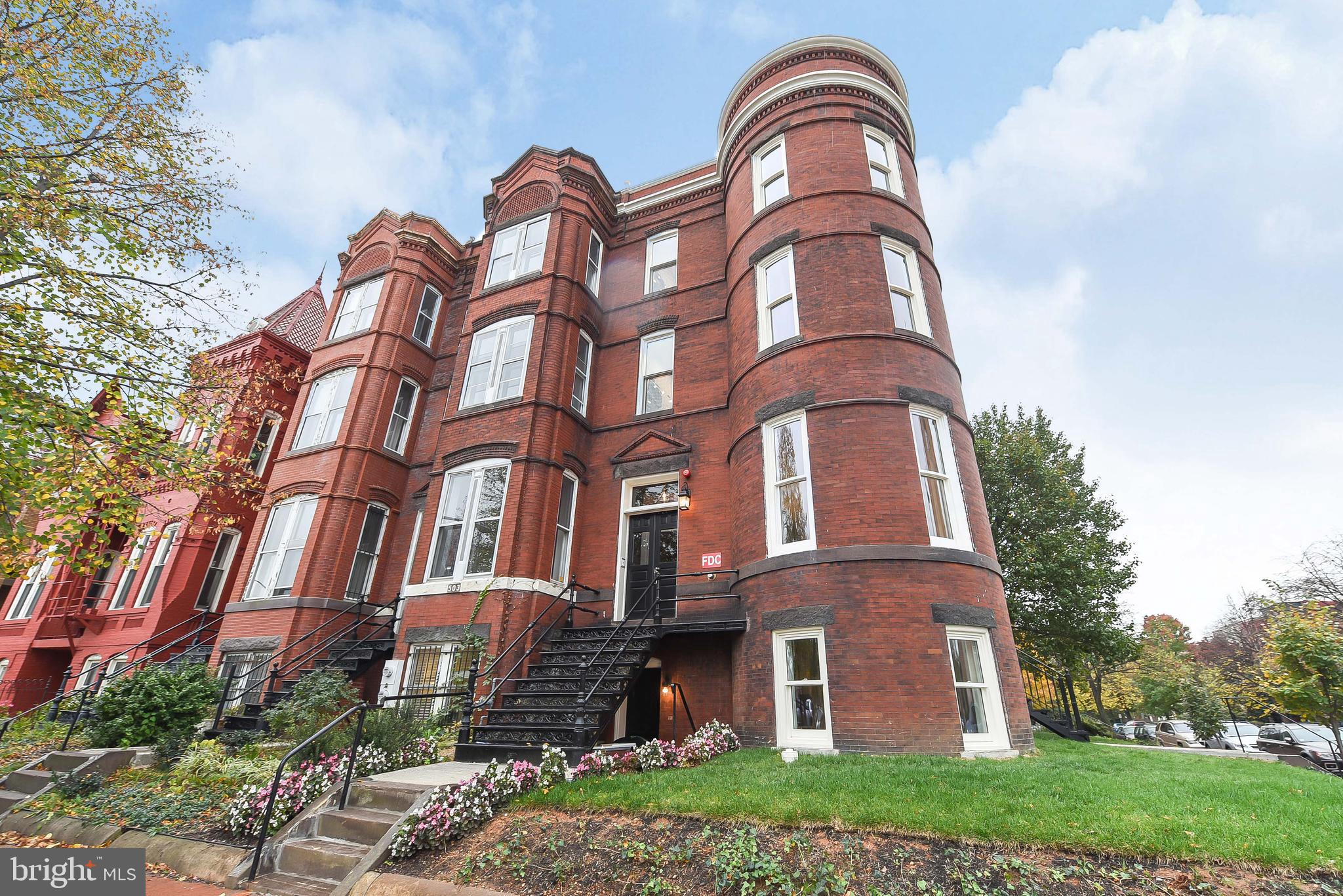 501 Seward Square Southeast, Unit 6 Washington, DC 20003 - Photo 24 of 32