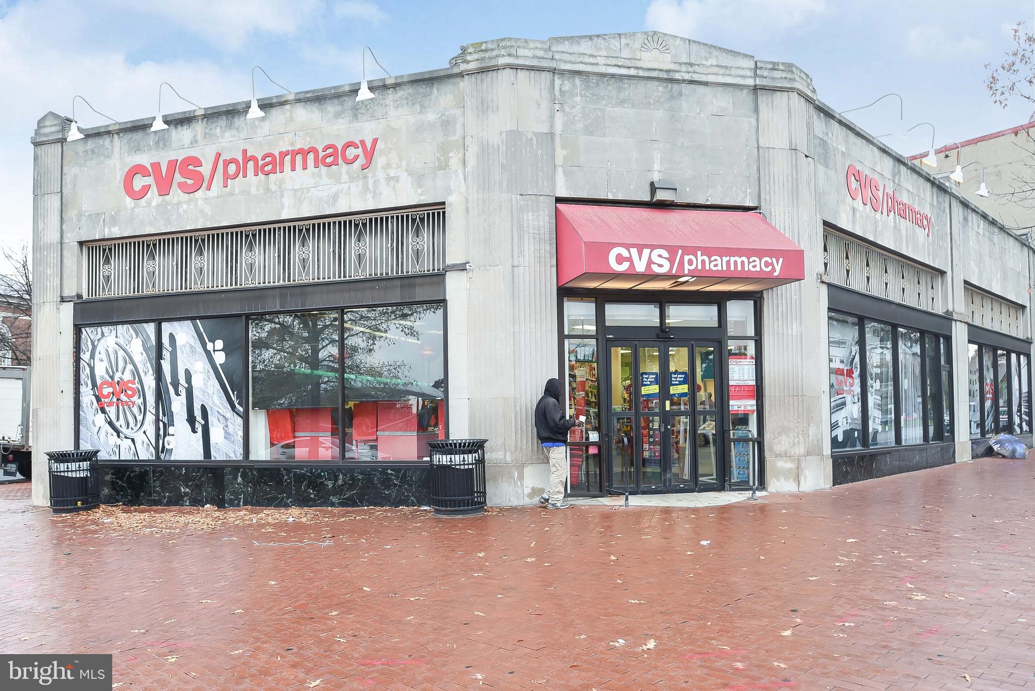 501 Seward Square Southeast, Unit 6 Washington, DC 20003 - Photo 29 of 32