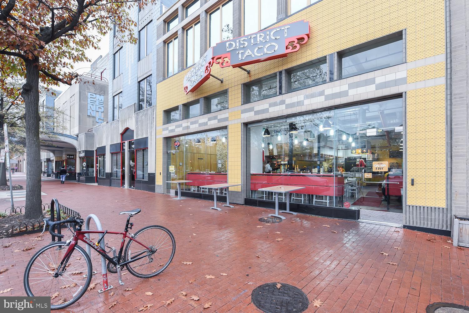 501 Seward Square Southeast, Unit 6 Washington, DC 20003 - Photo 31 of 32