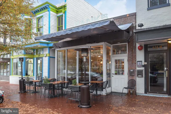$3,870 | 501 Seward Square Southeast, Unit 6, Washington, DC 20003
