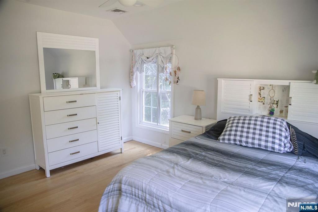22 Warren Road Fair Lawn, NJ 07410 - Photo 19 of 45