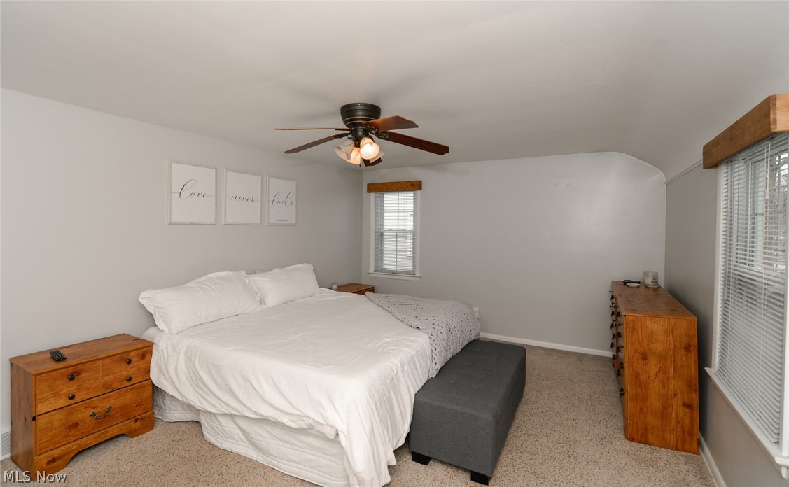 1304 Ford Road Lyndhurst, OH 44124 - Photo 13 of 29 MASTER BEDROOM