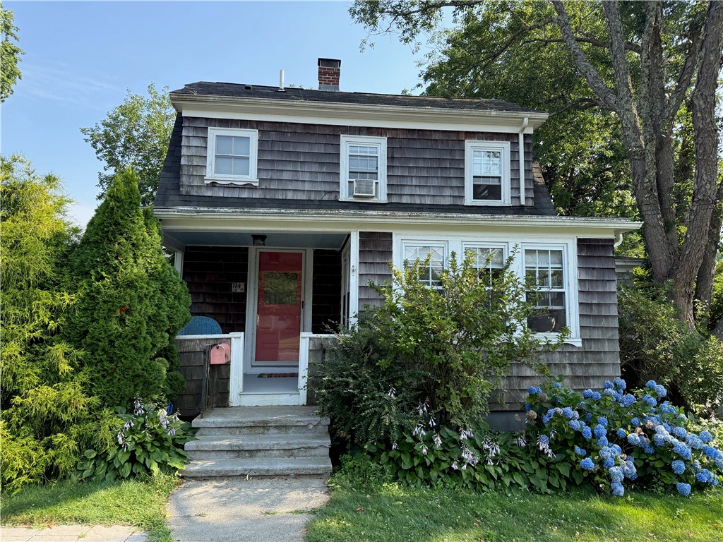 124 Beach Road Bristol, RI 02809 - Photo 1 of 22