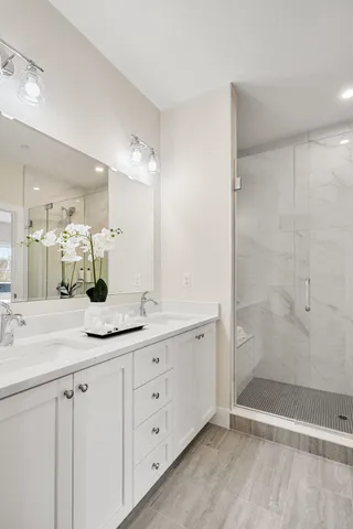 $654,900 | 65 Driftwood Circle, Unit 25, Sandown, NH 03873