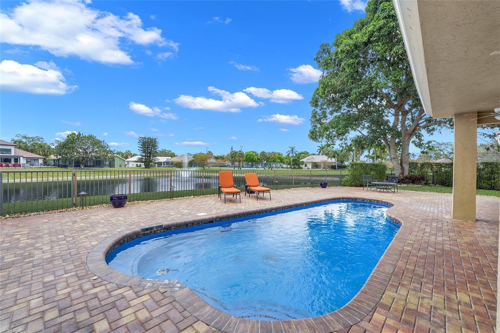 22280 Tupelo Place Boca Raton, FL 33428 - Photo 10 of 53