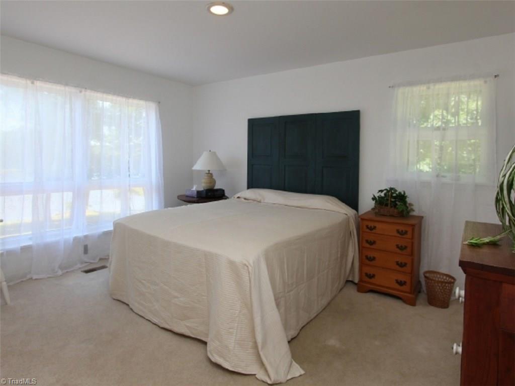 4706 A Thompson Mill Road Graham, NC 27253 - Photo 11 of 26 Gallery Image 11