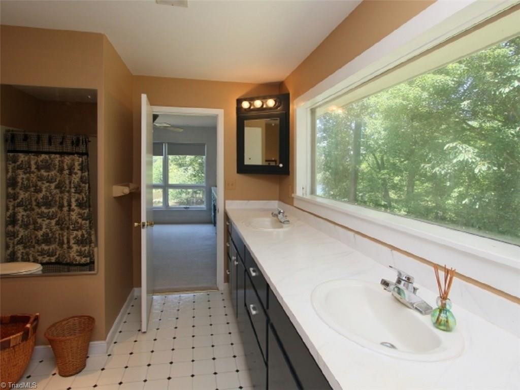 4706 A Thompson Mill Road Graham, NC 27253 - Photo 15 of 26 Gallery Image 15
