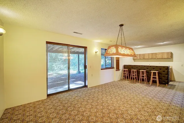 $3,295 | 19623 Southeast 216th Street, Maple Valley, WA 98038