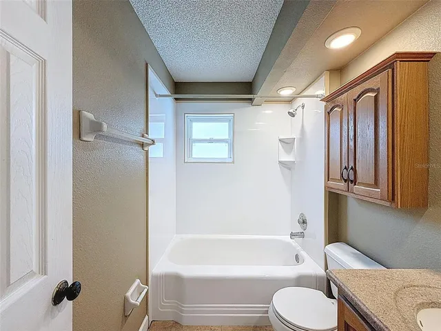 $139,000 | 7602 St Andrews Boulevard, Unit 7596C, Weeki Wachee, FL 34613