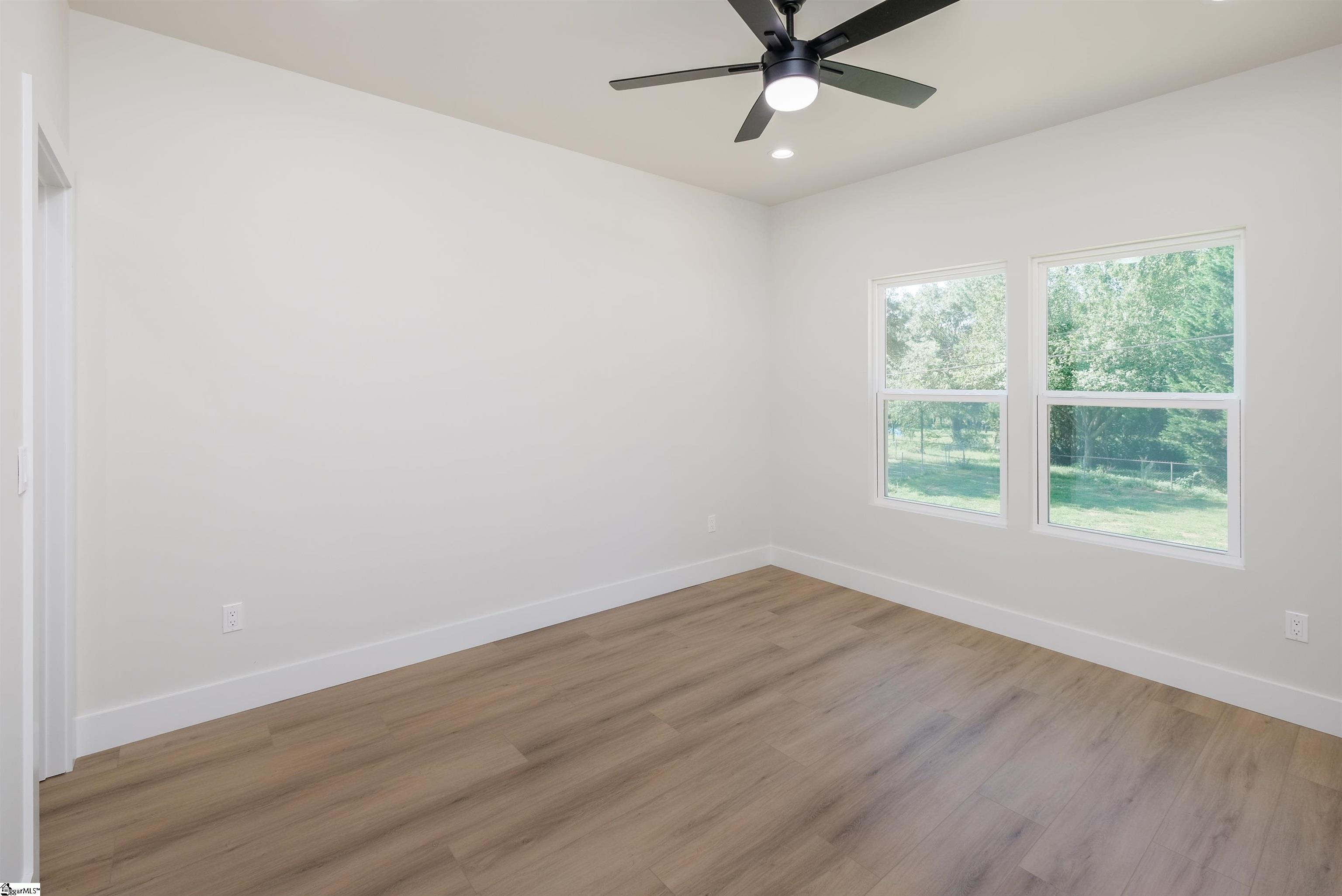 110 Simmons Road Woodruff, SC 29388 - Photo 8 of 17 Gallery Image 8