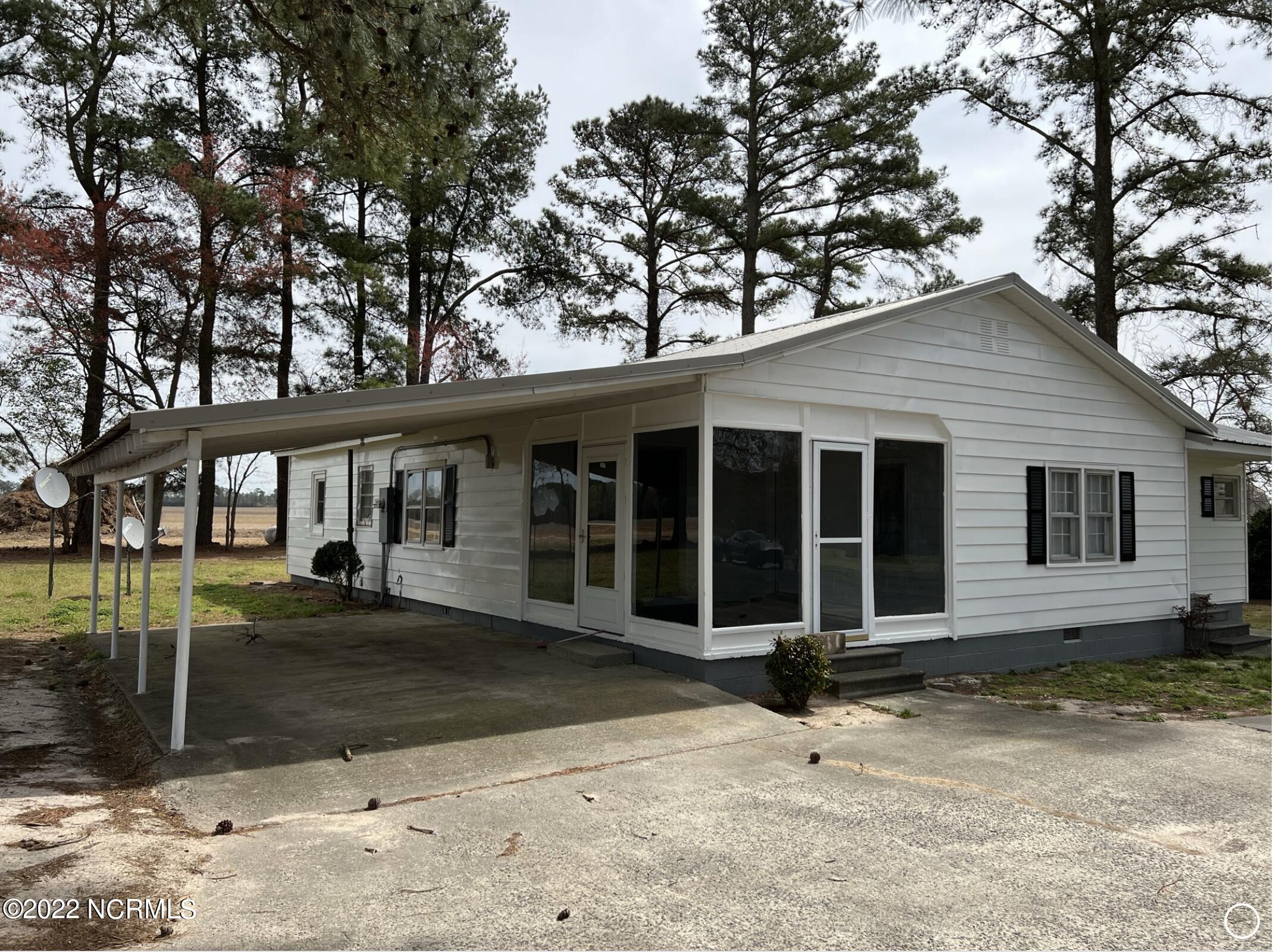 1739 Wilson Road Clinton, NC 28328 - Photo 12 of 27 Screen Shot 2022-03-23 at 10.54.47 AM
