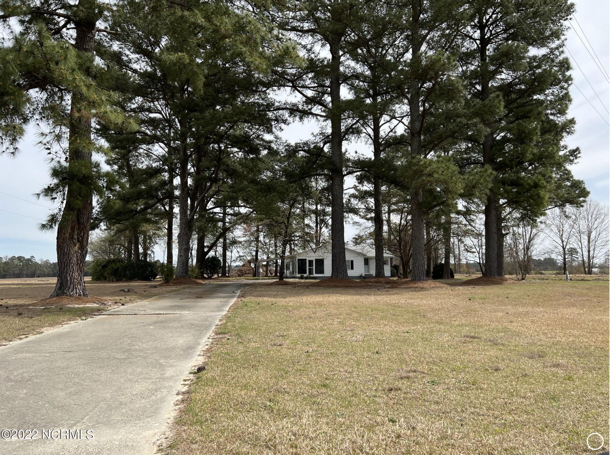 1739 Wilson Road Clinton, NC 28328 - Photo 14 of 27 Screen Shot 2022-03-23 at 10.54.24 AM