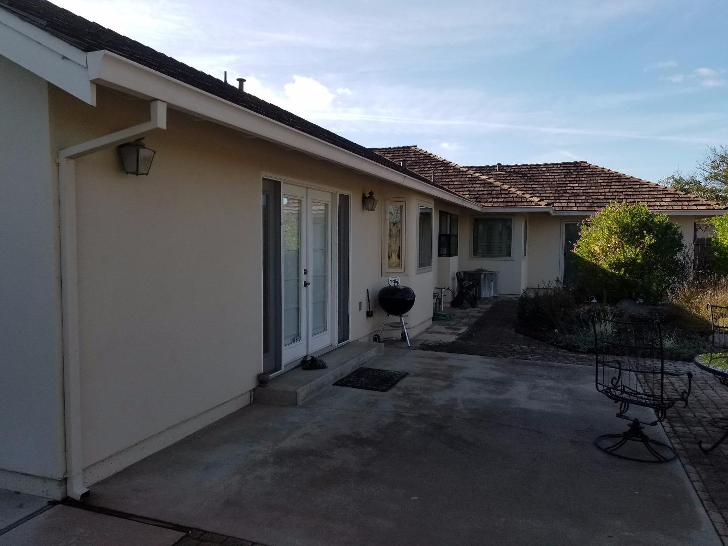 18790 Ranchito Del Rio Drive Salinas, CA 93908 - Photo 16 of 19 Gallery Image 16