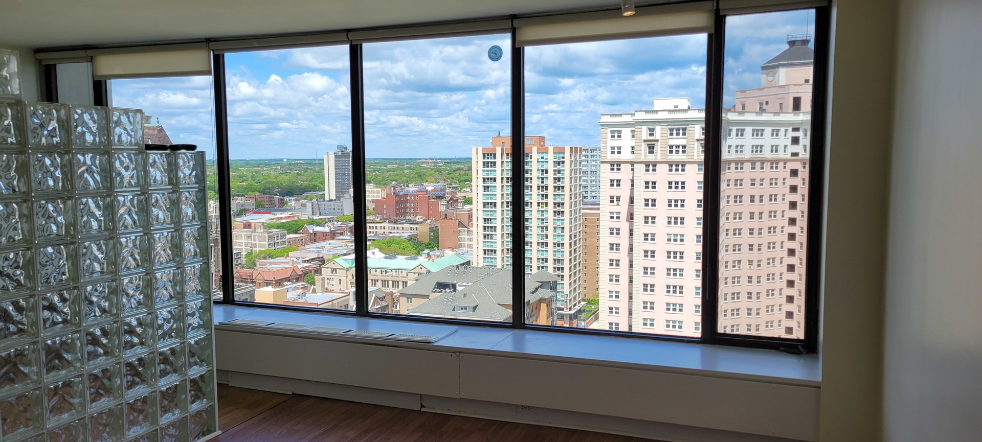 5455 North Sheridan Road, Unit 2207 Chicago, IL 60640 - Photo 12 of 16