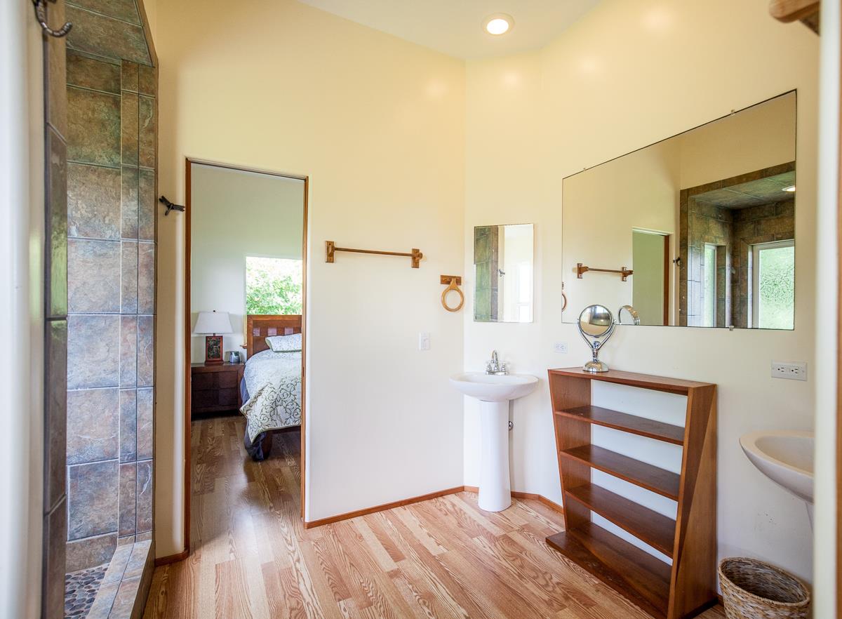 750 Kapia Road, Unit 36 Hana, HI 96713 - Photo 21 of 29 a view of a bedroom from a hallway
