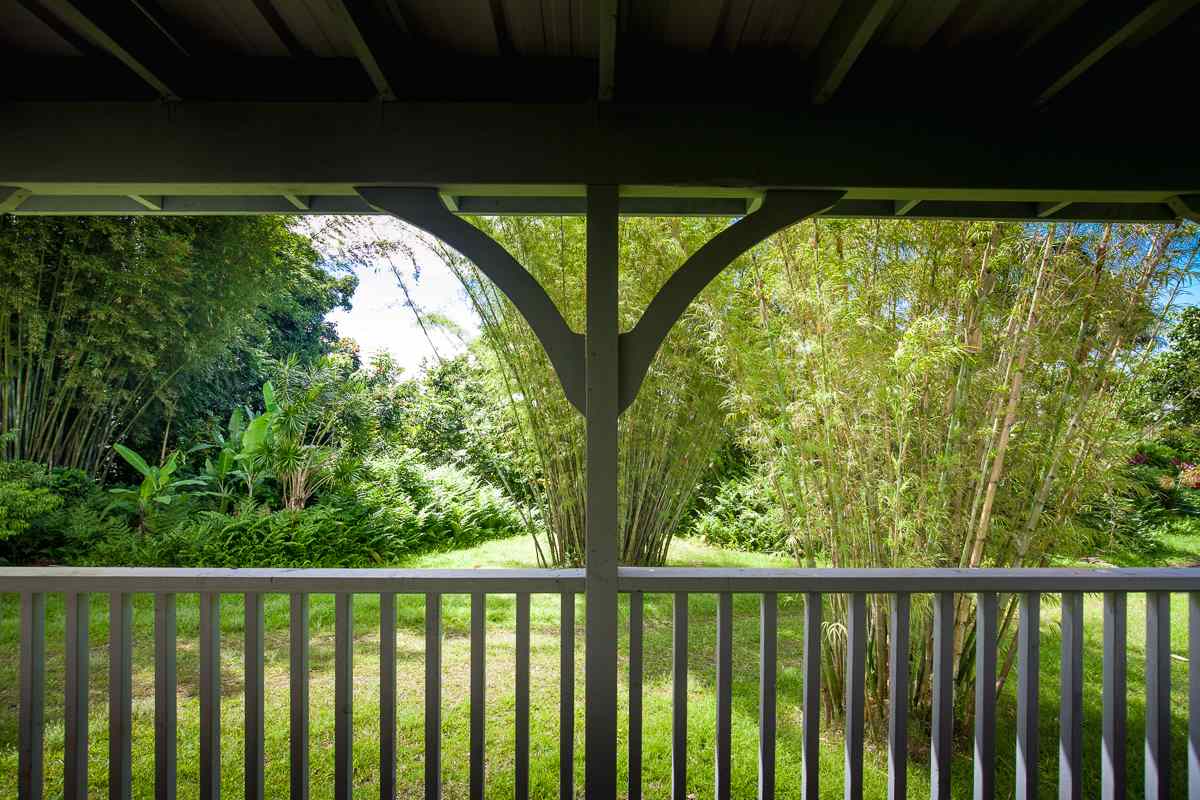 750 Kapia Road, Unit 36 Hana, HI 96713 - Photo 25 of 29 a view of a porch