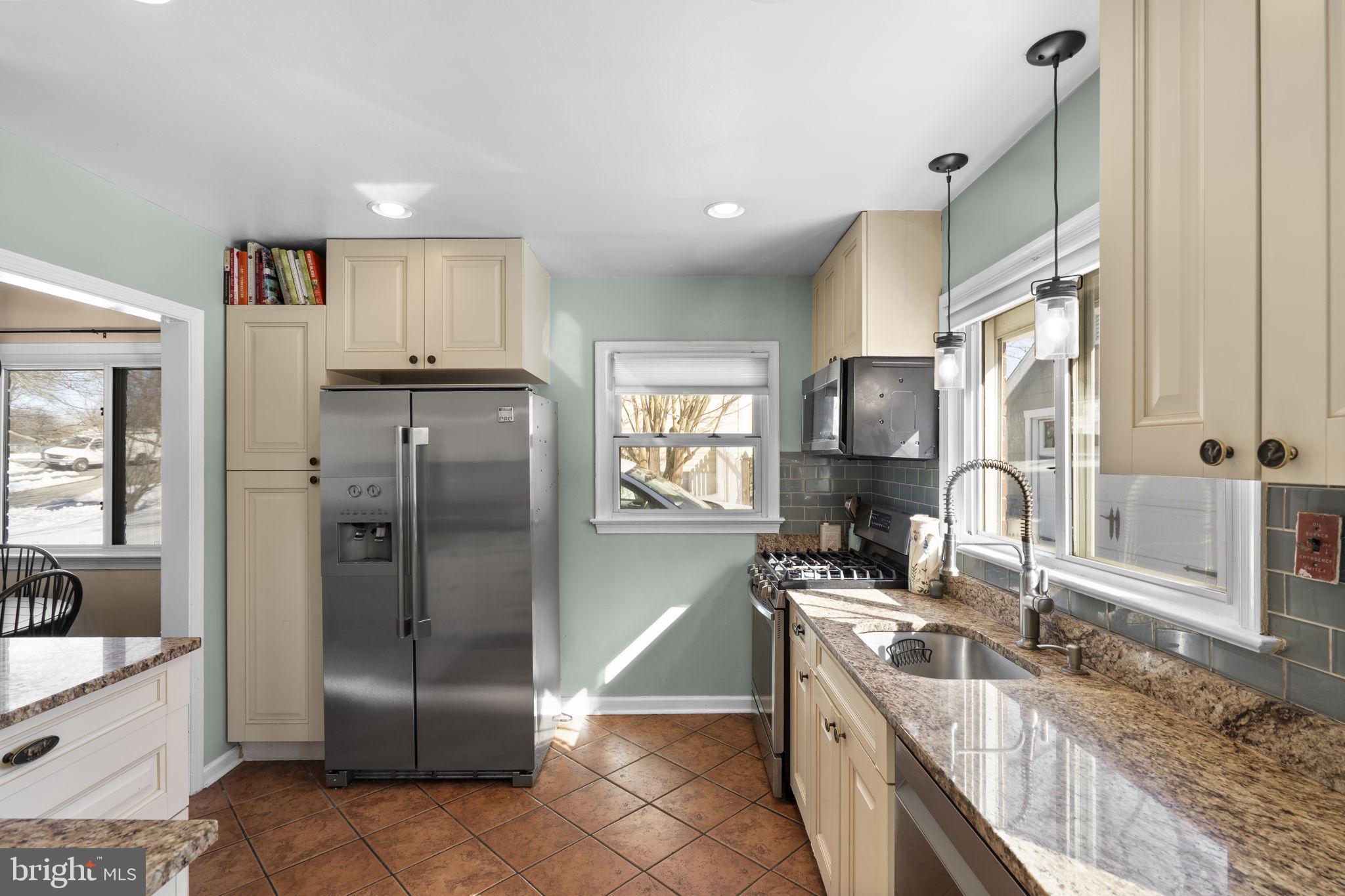 7005 Grove Road Alexandria, VA 22306 - Photo 27 of 81