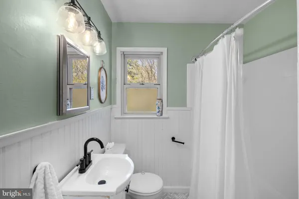 $549,990 | 7005 Grove Road, Alexandria, VA 22306