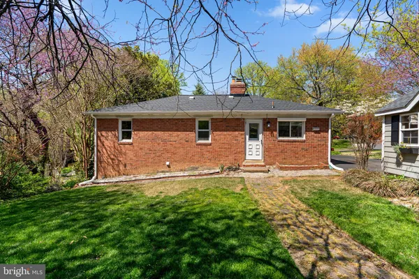$549,990 | 7005 Grove Road, Alexandria, VA 22306
