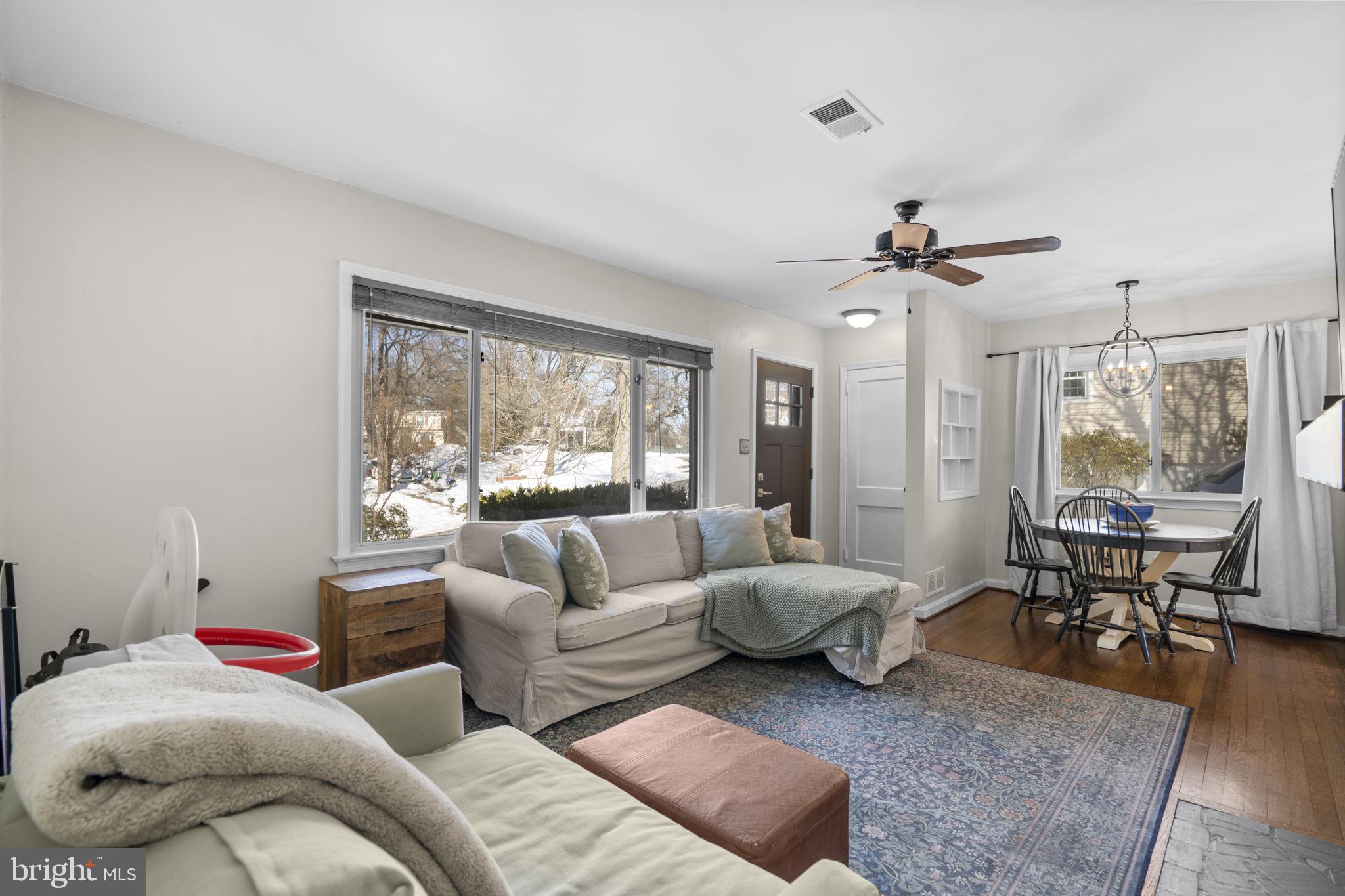 7005 Grove Road Alexandria, VA 22306 - Photo 6 of 29