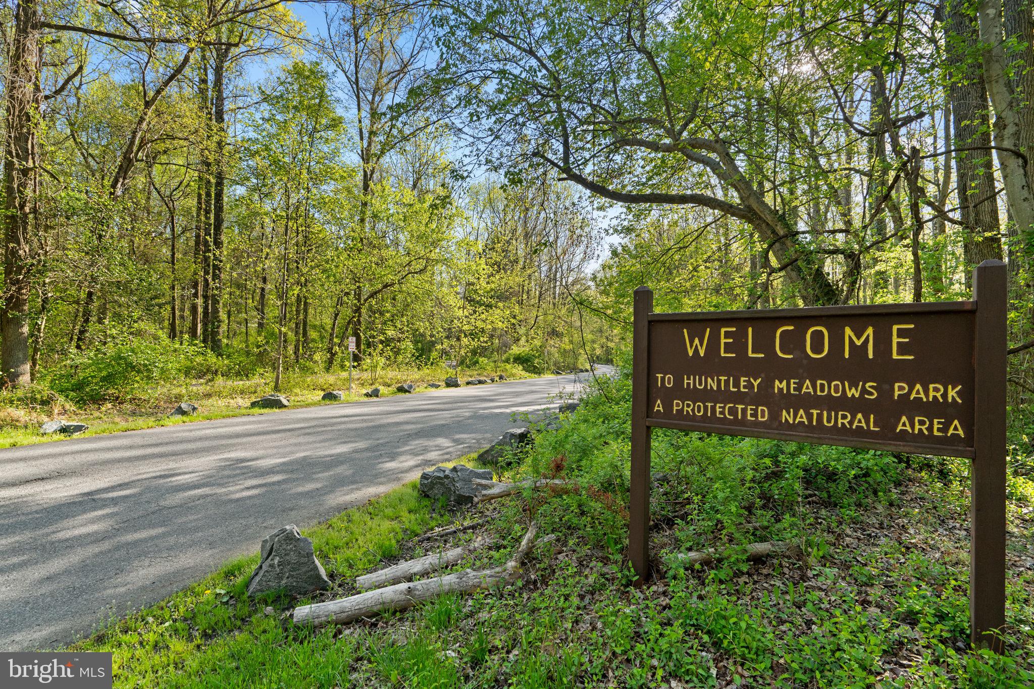 7005 Grove Road Alexandria, VA 22306 - Photo 72 of 81 6 Minutes to Huntley Meadows Park
