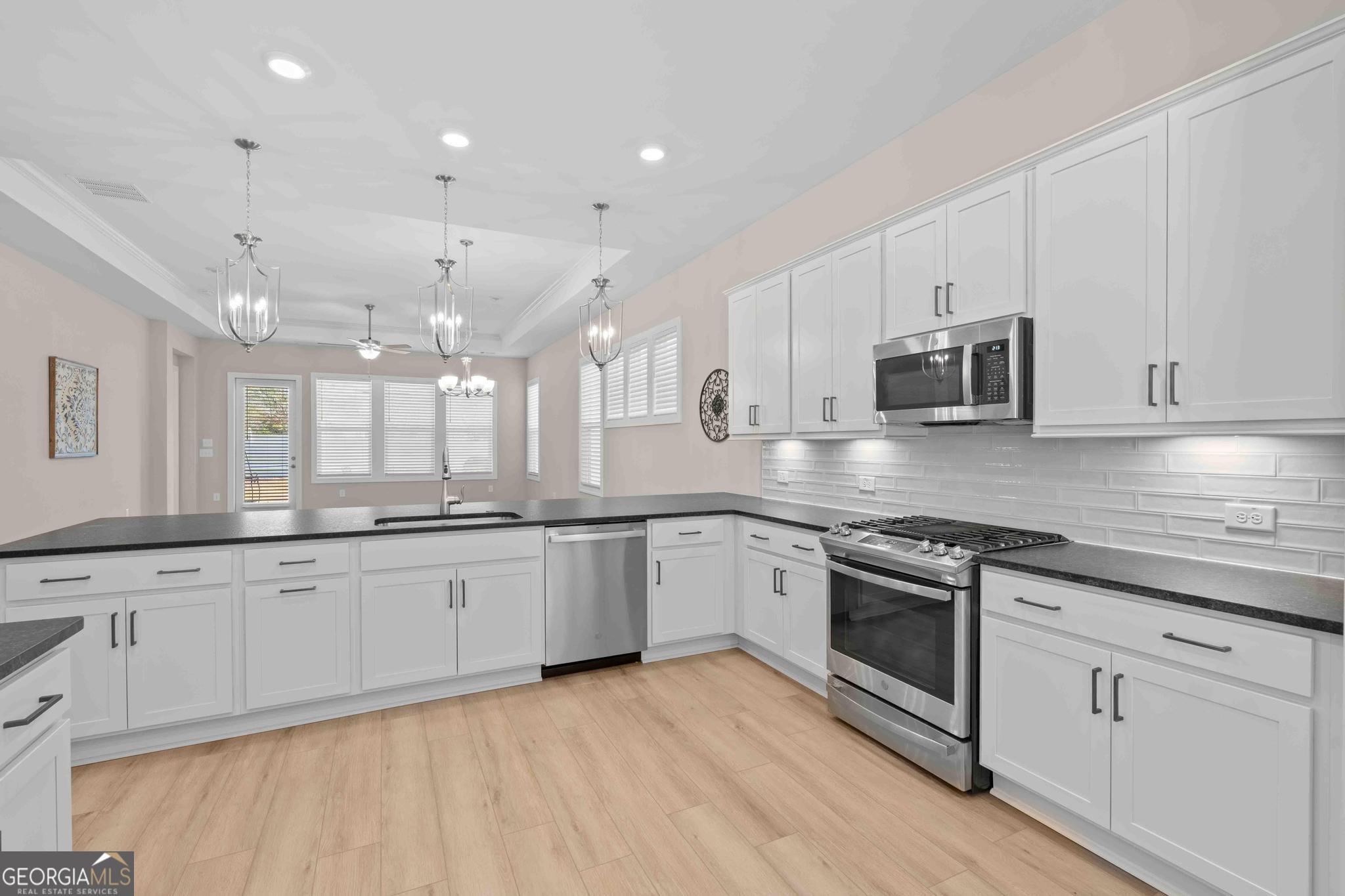 45 Birchfield Court Newnan, GA 30265 - Photo 14 of 44