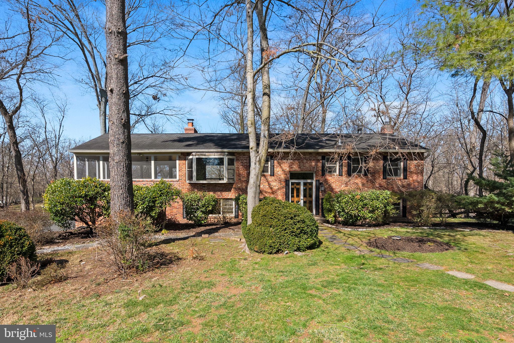 19649 Youngs Cliff Road Sterling, VA 20165 - Photo 1 of 81 Gallery Image 1