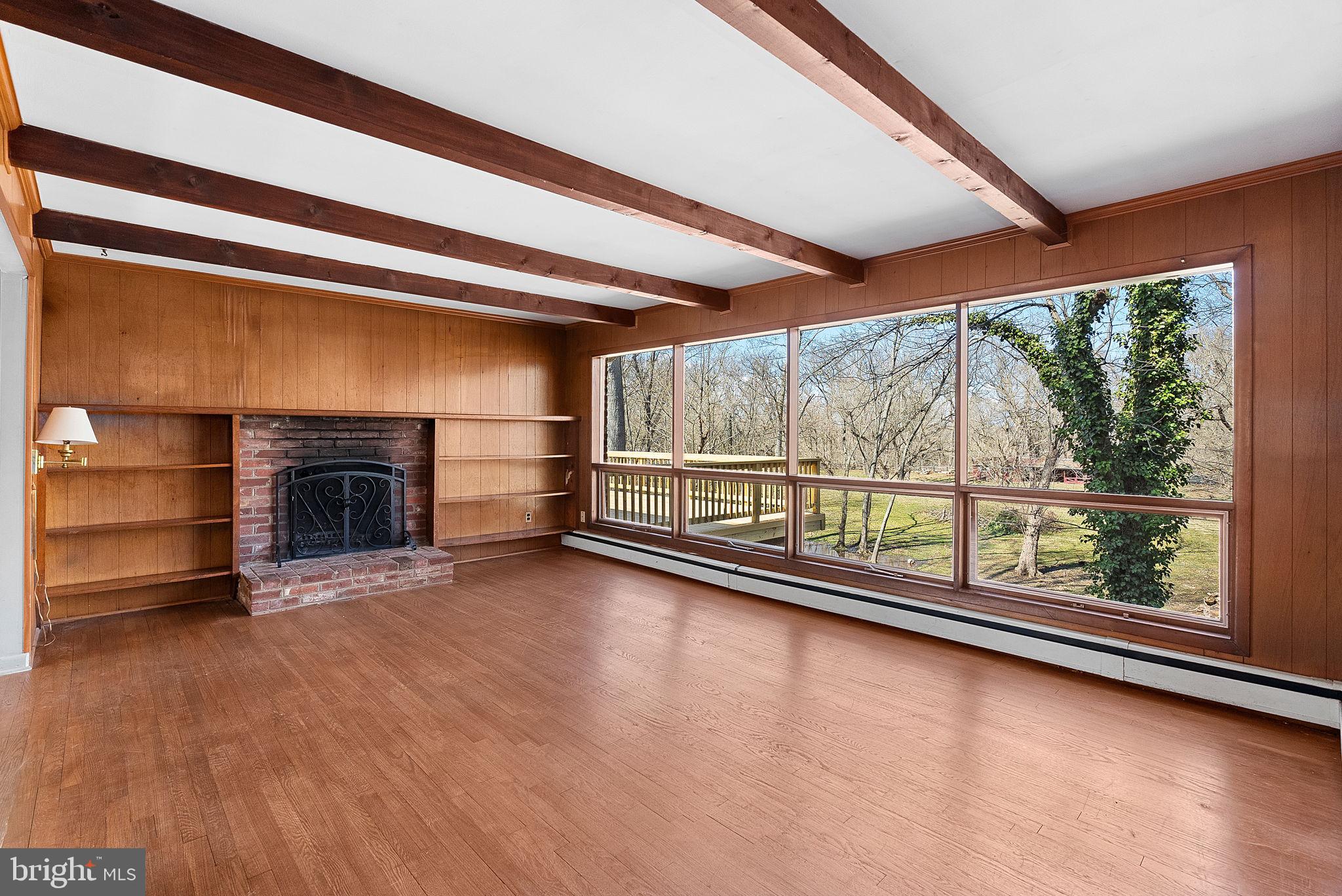 19649 Youngs Cliff Road Sterling, VA 20165 - Photo 12 of 81 Gallery Image 12
