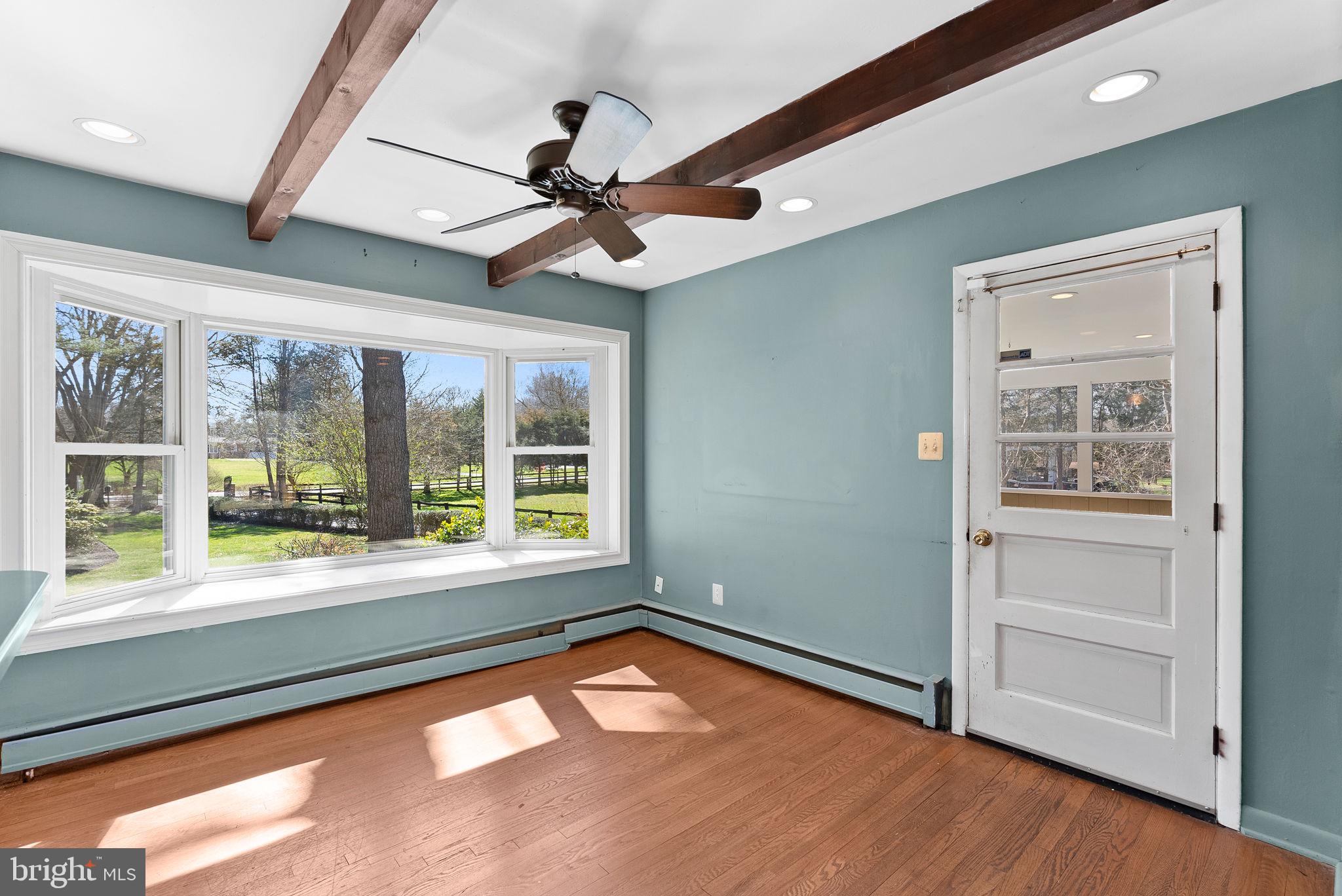19649 Youngs Cliff Road Sterling, VA 20165 - Photo 17 of 81 Gallery Image 17