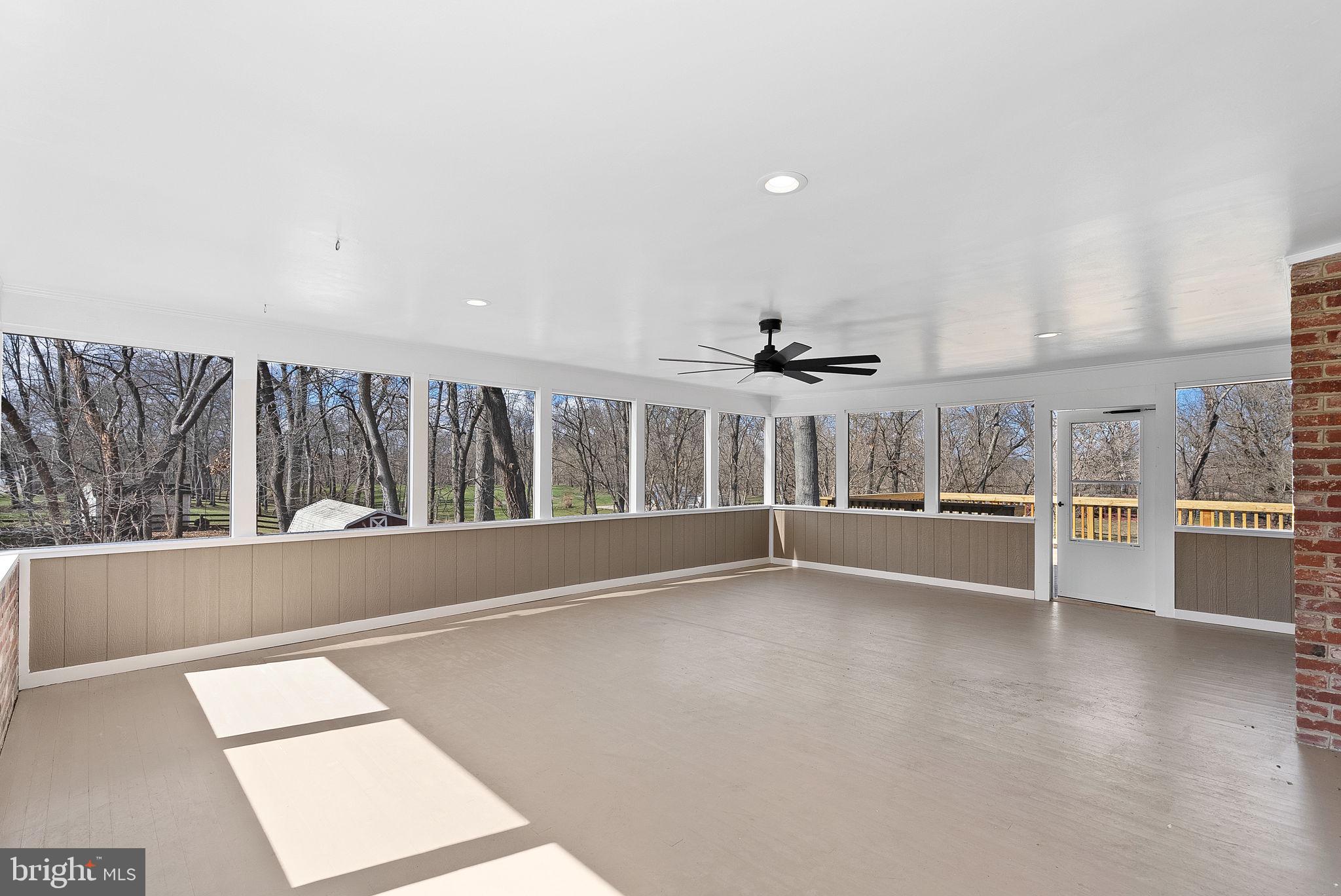 19649 Youngs Cliff Road Sterling, VA 20165 - Photo 31 of 81 Gallery Image 31